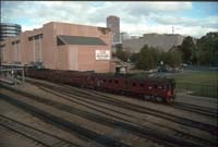 24.3.1995 Adelaide - Red Hen 428 + railcars