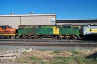19<sup>th</sup> November 2003 Dry Creek - 705 - green and gold livery